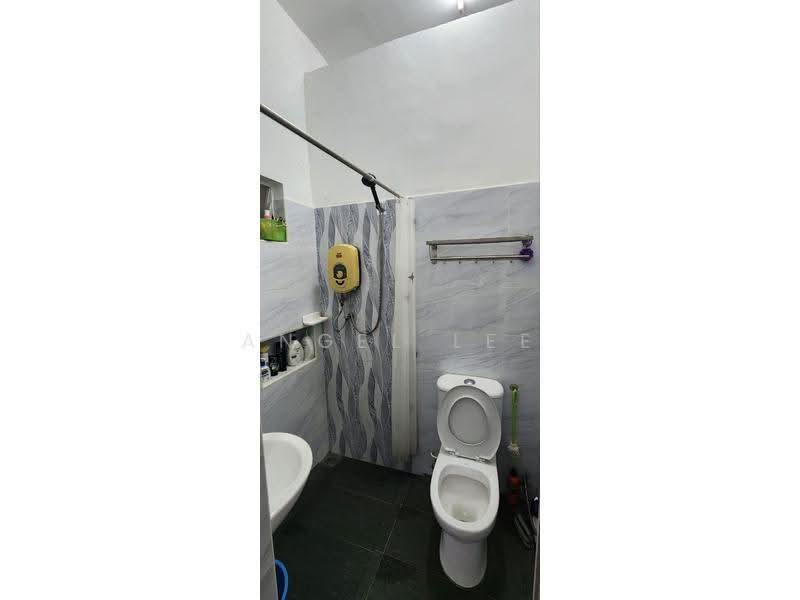 Rumah Teres 1-Tingkat untuk Disewa di Johor Bahru (Johor) - Angel Lee - Bathroom - PropertyGuru.com.my