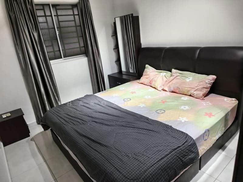Pangsapuri untuk Dijual di Taman Bukit Erskine - Harold Lee - Bedroom - PropertyGuru.com.my