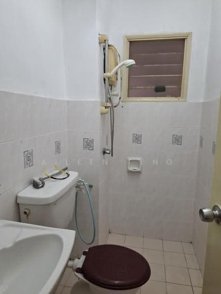 Pangsapuri untuk Disewa di Sri Penaga - Aileen Teng - Bathroom - PropertyGuru.com.my