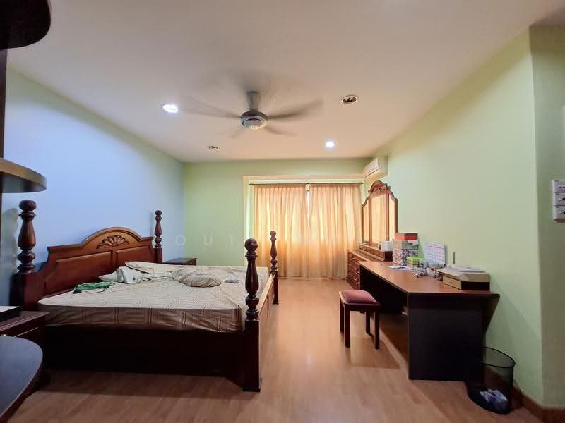 3-storey Terraced House for Sale in Bandar Baru Sri Petaling (Sri Petaling) - Louis Wong - Bedroom - PropertyGuru.com.my