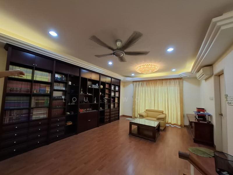 3-storey Terraced House for Sale in Bandar Baru Sri Petaling (Sri Petaling) - Louis Wong - Living Room - PropertyGuru.com.my