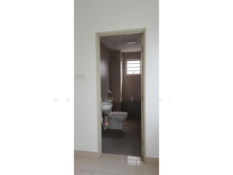 Kediaman Servis untuk Dijual di Alam Sanjung - Margaret Lai - Bathroom - PropertyGuru.com.my