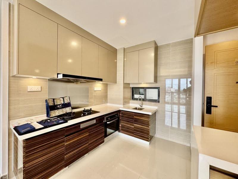 Condominium for Rent at R&F Princess Cove Phase 2-Seine Region - Jia Sin Cheong - Kitchen - PropertyGuru.com.my