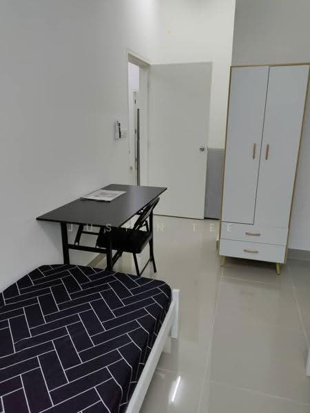 Kediaman Servis untuk Disewa di MKH Boulevard II - Justin Tee - Bedroom - PropertyGuru.com.my