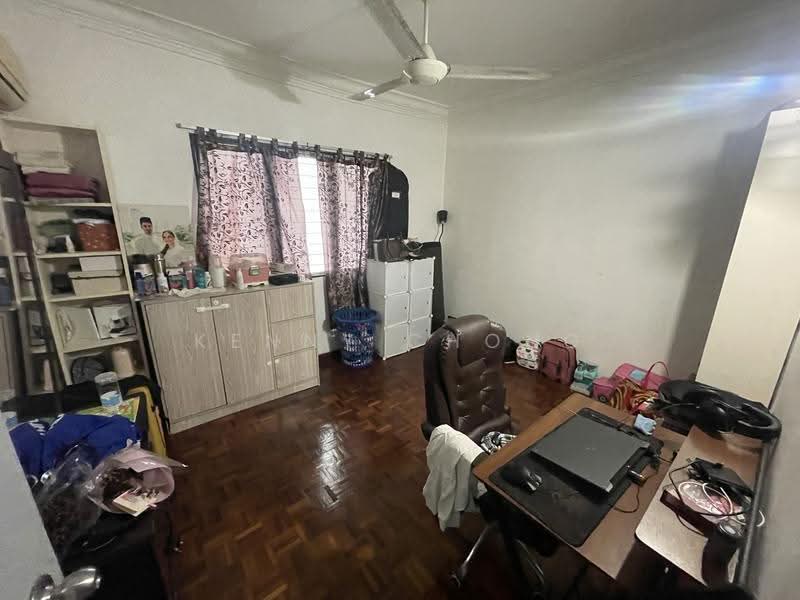 Kondominium untuk Dijual di Puncak Nusa Kelana - Kenny Chong - Bedroom - PropertyGuru.com.my