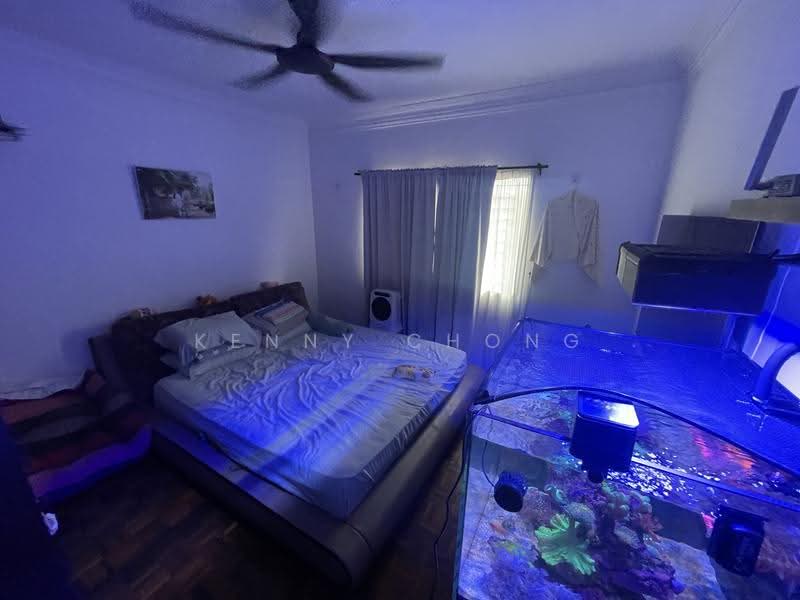 Kondominium untuk Dijual di Puncak Nusa Kelana - Kenny Chong - Bedroom - PropertyGuru.com.my