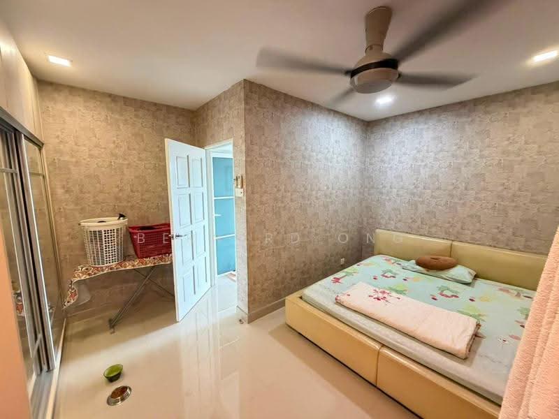Rumah Teres 2-Tingkat untuk Dijual di Kota Emerald (Rawang) - Bernard Ong - Bedroom - PropertyGuru.com.my