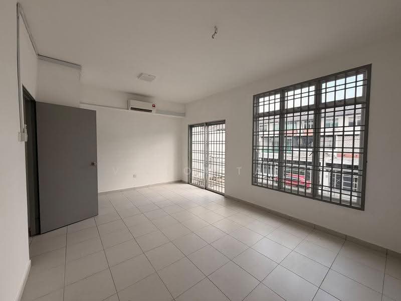 Rumah Teres 2.5-Tingkat untuk Dijual di Taman Scientex Utama (Senai) - Victor Tai - Interior - PropertyGuru.com.my