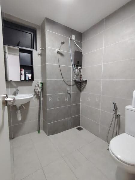 Kediaman Servis untuk Disewa di Jernih Residence - Karen Lau - Bathroom - PropertyGuru.com.my