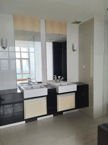 Pangsapuri untuk Dijual di Dua Sentral - Raja Krishnan - Bathroom - PropertyGuru.com.my
