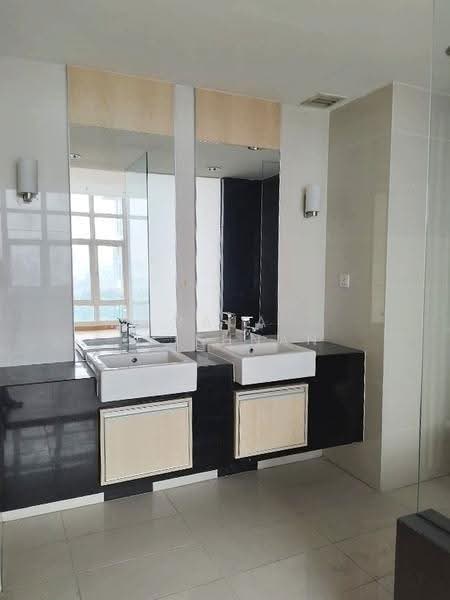 Pangsapuri untuk Dijual di Dua Sentral - Raja Krishnan - Bathroom - PropertyGuru.com.my