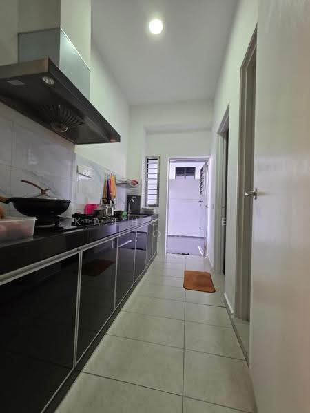 Cluster House for Sale in Bukit Indah (Iskandar Puteri (Nusajaya)) - Katherine Leow - Kitchen - PropertyGuru.com.my