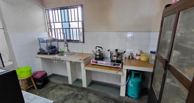 Flat for Sale at Taman Pinang - Harold Lee - Kitchen - PropertyGuru.com.my
