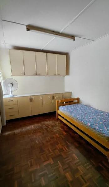 Flat for Sale at Taman Pinang - Harold Lee - Bedroom - PropertyGuru.com.my