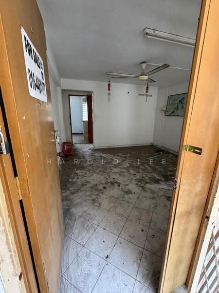 Apartment for Sale at Desa Green - Harold Lee - Living Room - PropertyGuru.com.my