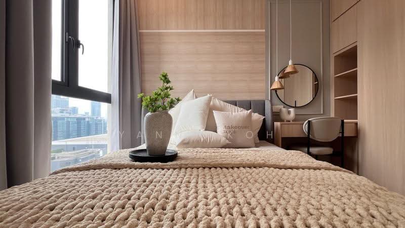 Kediaman Servis untuk Dijual di Laurel Residence - Yanny Koh - Bedroom - PropertyGuru.com.my