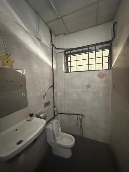 Shop / Office for Rent in Sentul Boulevard (Kuala Lumpur) - Denise Wong - Bathroom - PropertyGuru.com.my