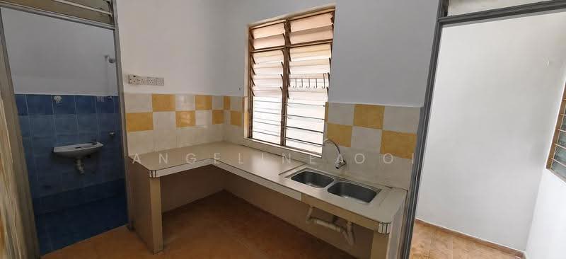 Pangsapuri untuk Dijual di Mentari Court - Angeline Ooi - Kitchen - PropertyGuru.com.my