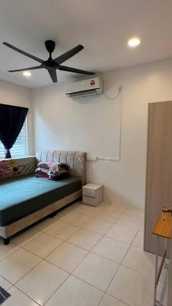 2-storey Terraced House for Rent in Taman Bukit Bayu Senai (Kulai) - Desmond Lee - Bedroom - PropertyGuru.com.my