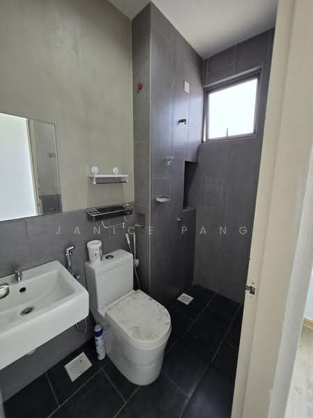 2-storey Terraced House for Sale in Bandar Pulai Jaya (Kulai) - Janice Pang - Bathroom - PropertyGuru.com.my