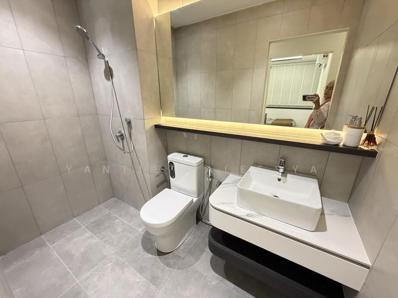 Kediaman Servis untuk Dijual di Residensi Armani Putra - Yantie Qaleesya - PropertyGuru.com.my