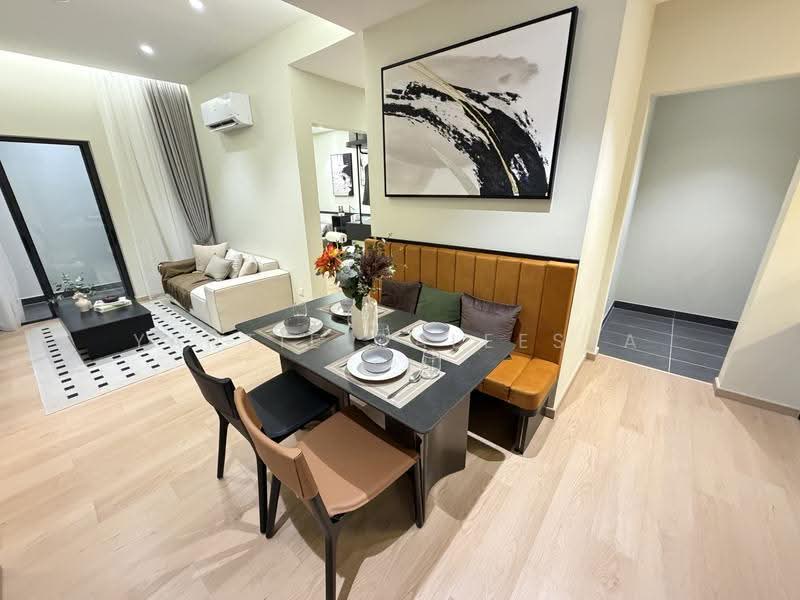 Kediaman Servis untuk Dijual di Residensi Armani Putra - Yantie Qaleesya - PropertyGuru.com.my