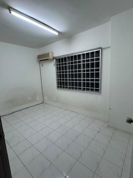 Pangsapuri untuk Dijual di Sri Ivori Apartment - Harold Lee - Interior - PropertyGuru.com.my