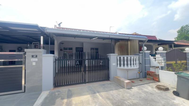 1-storey Terraced House for Sale in Taman Skudai Baru (Skudai) - HAFIZ . - Exterior - PropertyGuru.com.my