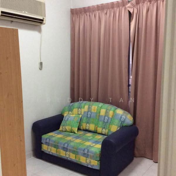 Condominium for Rent at E-Park Condominium - Freddy Tan - Living Room - PropertyGuru.com.my