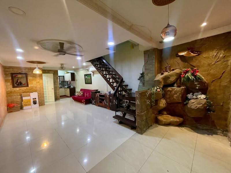 Rumah Teres 2-Tingkat untuk Dijual di Batu Caves (Selangor) - Shaziery Iskandar - PropertyGuru.com.my