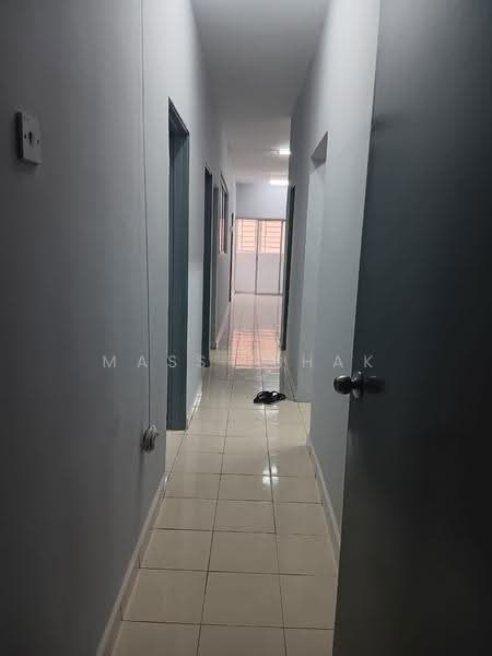 Apartment for Rent at Residensi Bistaria - Mass Ishak - Corridor - PropertyGuru.com.my