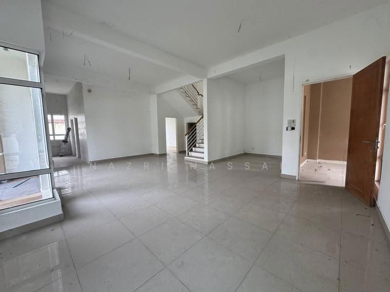 Bungalow House for Sale in Seksyen U10 (Shah Alam) - Nazri Hassan - Living Room - PropertyGuru.com.my