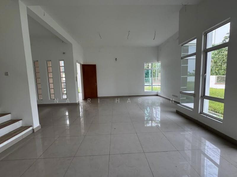 Bungalow House for Sale in Seksyen U10 (Shah Alam) - Nazri Hassan - Living Room - PropertyGuru.com.my