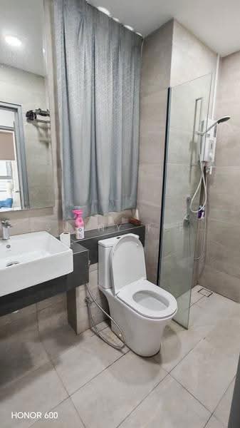 Condominium for Rent at Triuni Residences - Sunny Tse - Bathroom - PropertyGuru.com.my