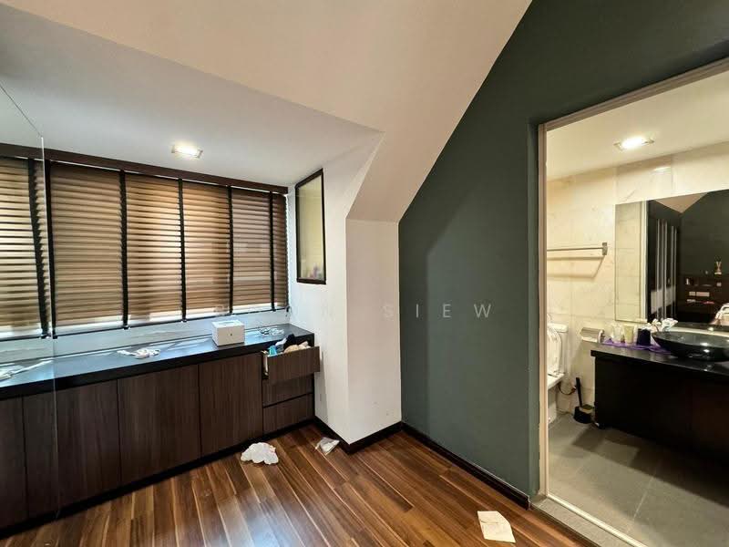 Apartment for Sale at Mutiara View - Boon Siew - Bathroom - PropertyGuru.com.my