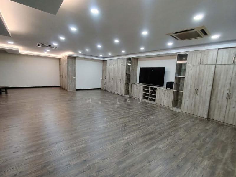 Office for Sale in Puchong (Selangor) - HL Lau - Living Room - PropertyGuru.com.my