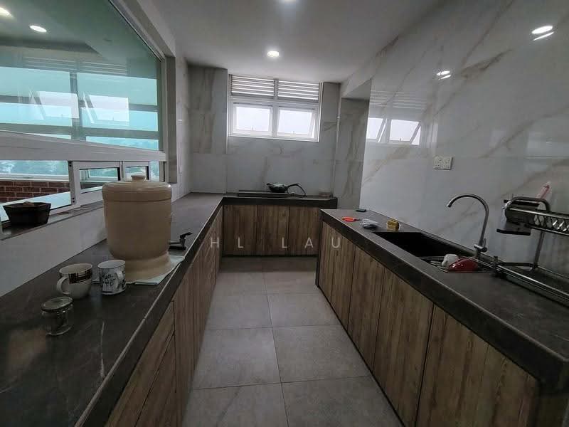 Office for Sale in Puchong (Selangor) - HL Lau - Kitchen - PropertyGuru.com.my