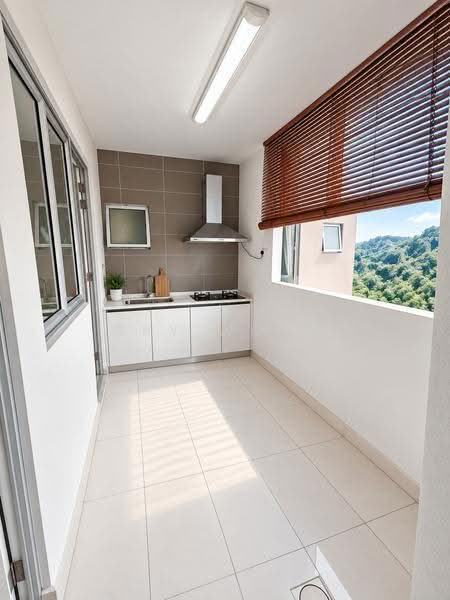 Kondominium untuk Dijual di Rimba Residence - Sky Wong - Kitchen - PropertyGuru.com.my