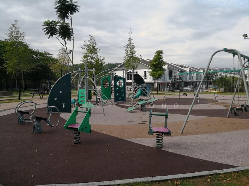 Rumah Teres 3-Tingkat untuk Dijual di Puchong (Selangor) - Tracy Leong - Exterior - PropertyGuru.com.my