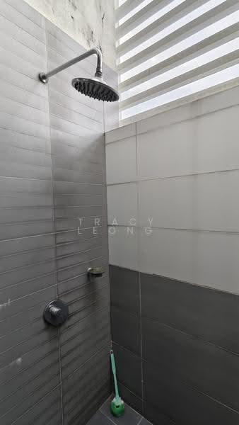 Rumah Teres 3-Tingkat untuk Dijual di Puchong (Selangor) - Tracy Leong - Bathroom - PropertyGuru.com.my