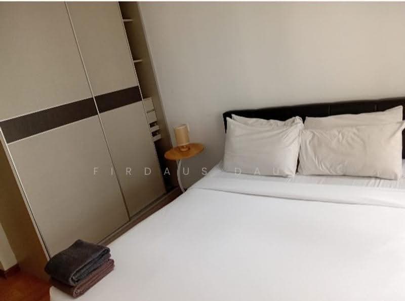 Condominium for Sale at Bay Point @ Country Garden Danga Bay - Firdaus Dauz - PropertyGuru.com.my
