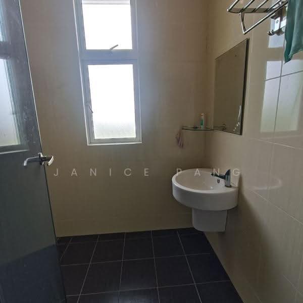 2-storey Terraced House for Sale in Krubong (Melaka) - Janice Pang - Bathroom - PropertyGuru.com.my