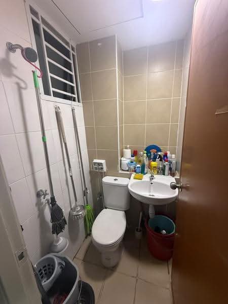 Service Residence for Rent at Sky Gardens Residences - Yoland . - Bathroom - PropertyGuru.com.my