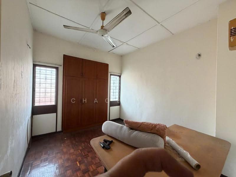 2-storey Terraced House for Sale in Taman Maluri (Cheras) - ChaoLim . - Bedroom - PropertyGuru.com.my