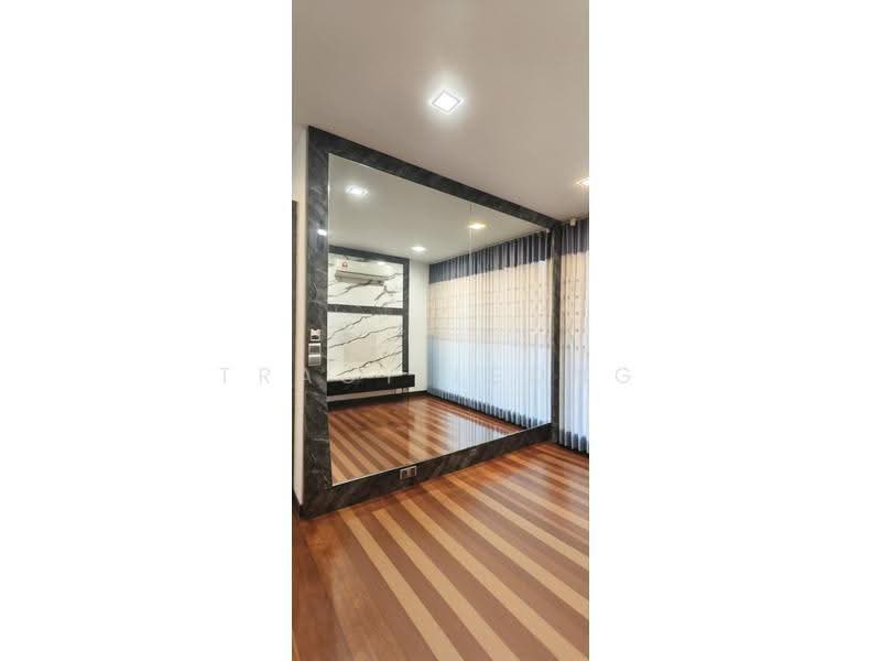 Bungalow House for Sale in Taman Damai Utama (Bandar Kinrara) - Tracy Leong - Bedroom - PropertyGuru.com.my