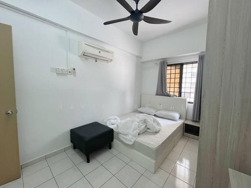 Kondominium untuk Disewa di Vista Komanwel C - Hakimi Akmal - Bedroom - PropertyGuru.com.my