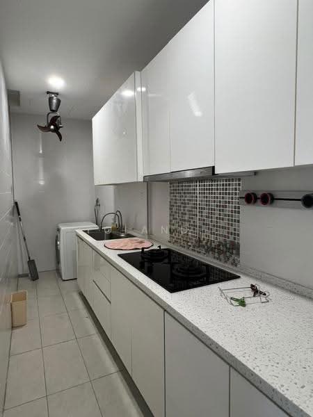Kediaman Servis untuk Disewa di Paragon Residences @ Straits View - Yoland . - Kitchen - PropertyGuru.com.my