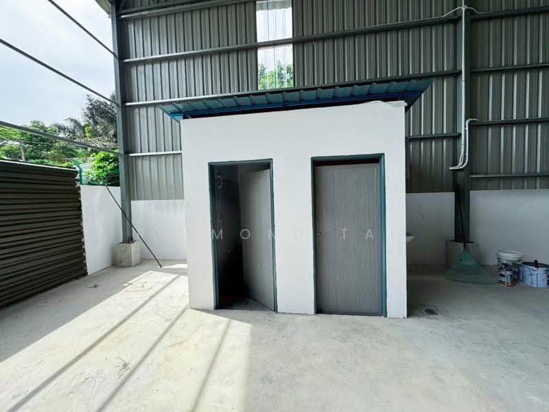Gudang untuk Disewa di Bukit Tengah (Bukit Mertajam) - Raymond Tai - Exterior - PropertyGuru.com.my