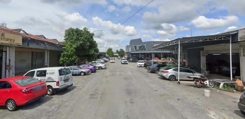 Factory for Rent in Taman Perindustrian Puchong Utama (Puchong) - Chelsea Tan - Exterior - PropertyGuru.com.my