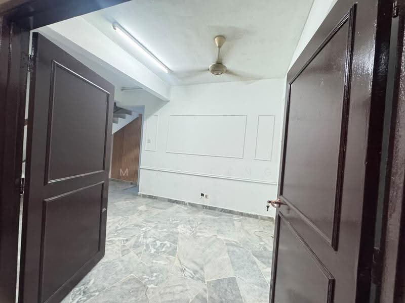2-storey Terraced House for Rent in Taman Cheras Jaya (Cheras) - Ming Feng - Entrance - PropertyGuru.com.my